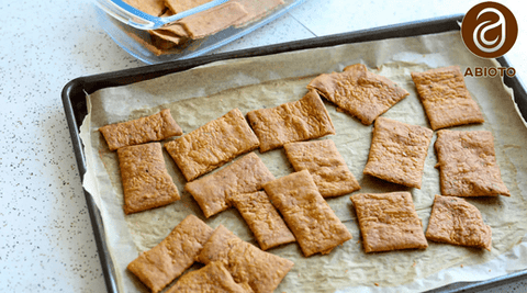 Sourdough Discard Crackers: A Delicious and Sustainable Snack - Abioto Baking